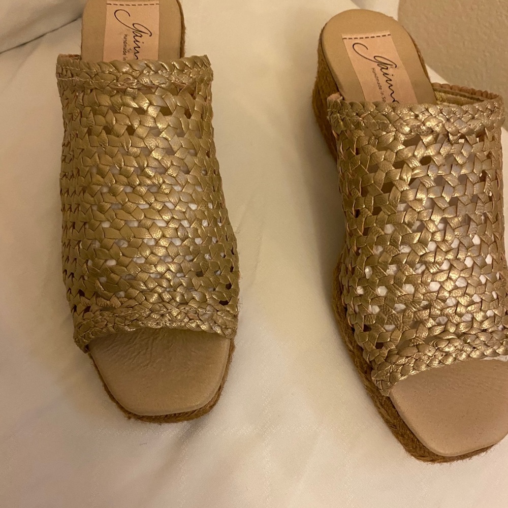 NEW Gaimo Woven Leather Wedge Sandals